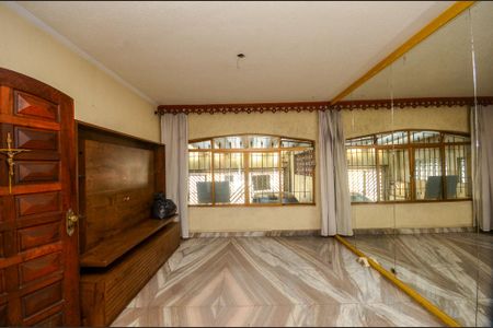 Casa à venda com 4 quartos, 148m² em Freguesia do Ó, São Paulo