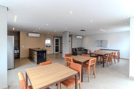 Apartamento para alugar com 38m², 1 quarto e sem vaga Apartamento para alugar com 38m², 1 quarto e sem vagaSalão de Festas