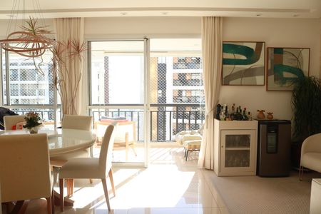 Apartamento à venda com 134m², 3 quartos e 2 vagasSala