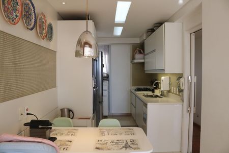 Apartamento à venda com 134m², 3 quartos e 2 vagasCozinha