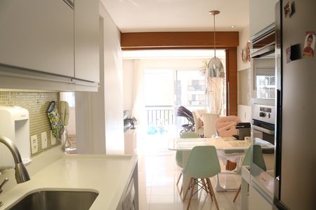 Apartamento à venda com 134m², 3 quartos e 2 vagasCozinha