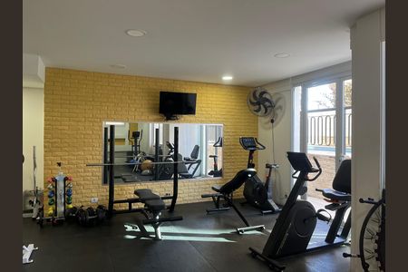 Apartamento à venda com 134m², 3 quartos e 2 vagas Apartamento à venda com 134m², 3 quartos e 2 vagasÁrea comum - Academia