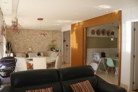 Apartamento à venda com 134m², 3 quartos e 2 vagasSala
