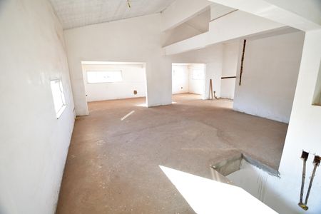 Sotão de casa à venda com 5 quartos, 600m² em Cidade Universitária, Campinas