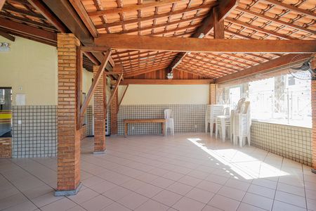 Casa de condomínio à venda com 180m², 4 quartos e 1 vaga Casa de condomínio à venda com 180m², 4 quartos e 1 vagaÁrea comum - Salão de festas