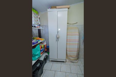 Casa de condomínio à venda com 180m², 4 quartos e 1 vaga