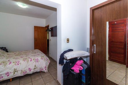 Casa à venda com 183m², 3 quartos e 3 vagasQuarto 2