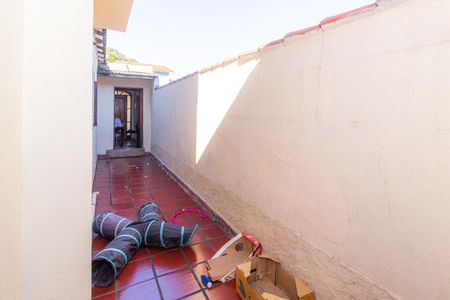 Casa à venda com 183m², 3 quartos e 3 vagasCorredor