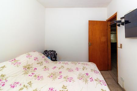Quarto 2 de casa à venda com 3 quartos, 183m² em Cidade Dutra, São Paulo