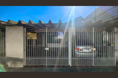 Casa à venda com 183m², 3 quartos e 3 vagasFachada com Plaquinha Instalada