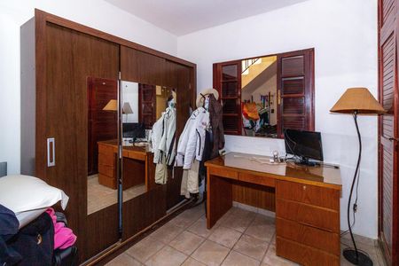Casa à venda com 183m², 3 quartos e 3 vagasQuarto 2