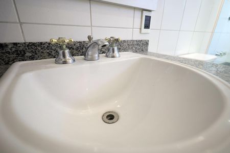 Apartamento à venda com 115m², 3 quartos e 2 vagas Apartamento à venda com 115m², 3 quartos e 2 vagasBanheiro Suíte