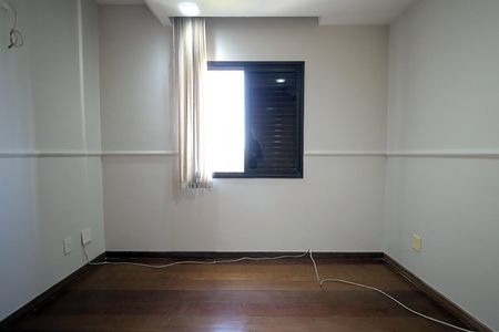 Apartamento à venda com 115m², 3 quartos e 2 vagas Apartamento à venda com 115m², 3 quartos e 2 vagasQuarto Suite