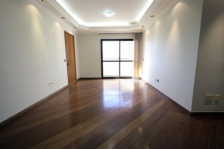 Apartamento à venda com 115m², 3 quartos e 2 vagas Apartamento à venda com 115m², 3 quartos e 2 vagasSala