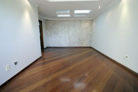 Apartamento à venda com 115m², 3 quartos e 2 vagas Apartamento à venda com 115m², 3 quartos e 2 vagasSala