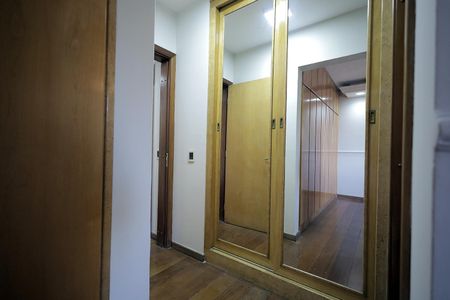 Apartamento à venda com 115m², 3 quartos e 2 vagas Apartamento à venda com 115m², 3 quartos e 2 vagasQuarto Suite