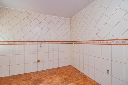 Edícula - Cozinha de casa à venda com 2 quartos, 120m² em Morro Santana, Porto Alegre