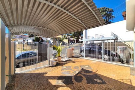 Garagem  de casa à venda com 3 quartos, 100m² em Jardim Leonor, Campinas