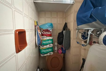 Apartamento para alugar com 150m², 2 quartos e 1 vaga Apartamento para alugar com 150m², 2 quartos e 1 vagaBanheiro de serviço