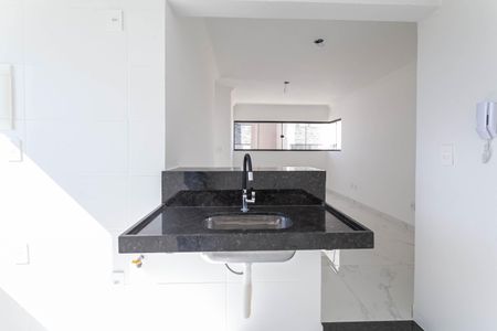 Apartamento à venda com 53m², 2 quartos e 1 vaga Apartamento à venda com 53m², 2 quartos e 1 vagaCozinha e Área de Serviço