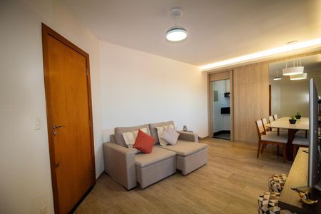Apartamento à venda com 60m², 2 quartos e 1 vaga Apartamento à venda com 60m², 2 quartos e 1 vagaSala