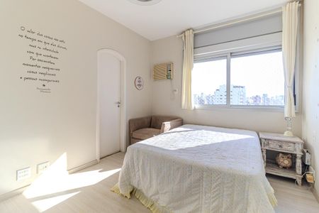 Apartamento à venda com 480m², 4 quartos e 3 vagas Apartamento à venda com 480m², 4 quartos e 3 vagasSuíte 1
