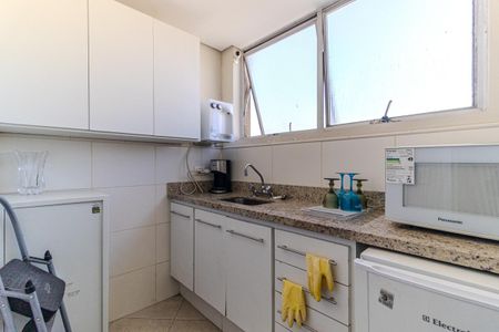 Apartamento à venda com 480m², 4 quartos e 3 vagas Apartamento à venda com 480m², 4 quartos e 3 vagasCozinha da Cobertura