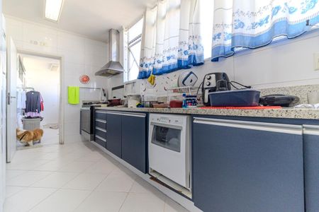 Apartamento à venda com 480m², 4 quartos e 3 vagas Apartamento à venda com 480m², 4 quartos e 3 vagasCozinha