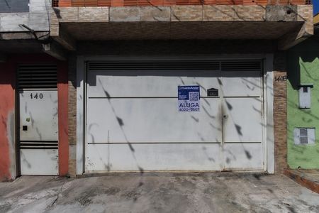 Fachada de casa para alugar com 2 quartos, 85m² em Parque Guaianazes, São Paulo