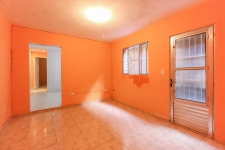 Sala de casa para alugar com 2 quartos, 85m² em Parque Guaianazes, São Paulo