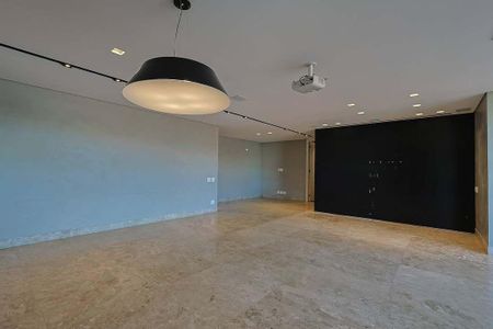 Apartamento para alugar com 245m², 3 quartos e 4 vagas Apartamento para alugar com 245m², 3 quartos e 4 vagasSala