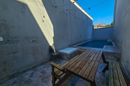 Casa para alugar com 76m², 2 quartos e 1 vaga