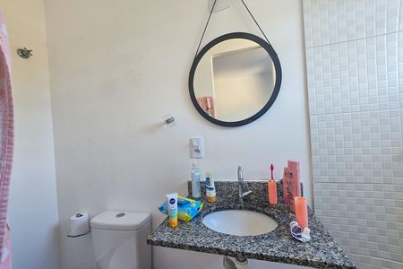 Casa para alugar com 2 quartos, 76m² em Balneario Praia do Perequê, Guarujá