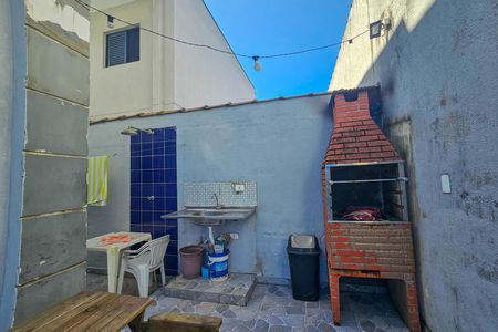 Casa para alugar com 76m², 2 quartos e 1 vaga