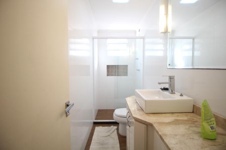 Apartamento à venda com 42m², 1 quarto e sem vagaBanheiro