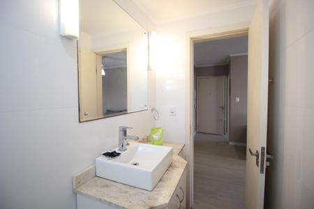 Apartamento à venda com 42m², 1 quarto e sem vagaBanheiro