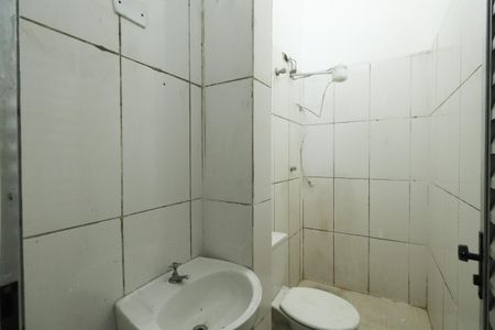 Banheiro de kitnet/studio para alugar com 1 quarto, 20m² em Penha de França, São Paulo