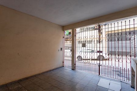 Garagem  de casa para alugar com 2 quartos, 150m² em Vila Antonio Tadeu, Diadema