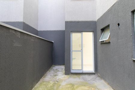 Apartamento para alugar com 44m², 2 quartos e 1 vagaÁrea privativa