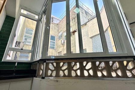 Apartamento para alugar com 76m², 2 quartos e sem vaga