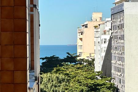 Apartamento para alugar com 76m², 2 quartos e sem vaga