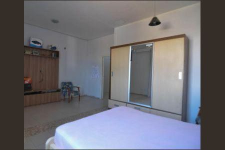 Casa para alugar com 700m², 11 quartos e 4 vagas Casa para alugar com 700m², 11 quartos e 4 vagasQuarto