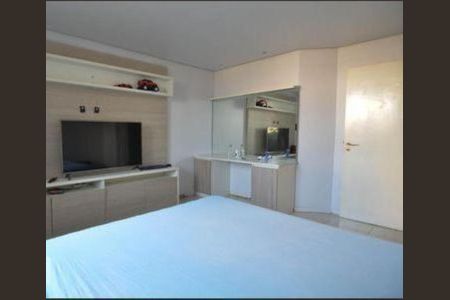 Casa para alugar com 700m², 11 quartos e 4 vagas Casa para alugar com 700m², 11 quartos e 4 vagasQuarto