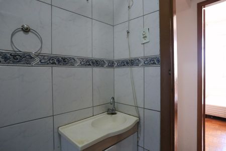 Apartamento para alugar com 60m², 2 quartos e sem vaga Apartamento para alugar com 60m², 2 quartos e sem vagaBanheiro