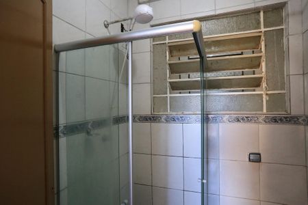Apartamento para alugar com 60m², 2 quartos e sem vaga Apartamento para alugar com 60m², 2 quartos e sem vagaBanheiro