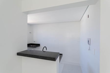 Apartamento à venda com 53m², 2 quartos e 1 vaga Apartamento à venda com 53m², 2 quartos e 1 vagaCozinha e Área de Serviço
