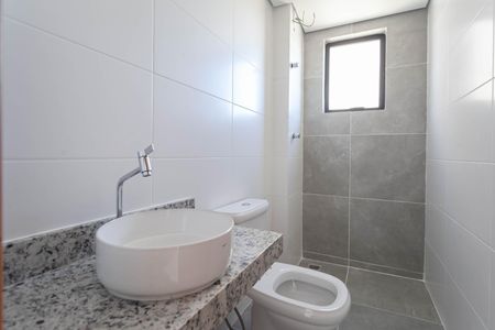Apartamento à venda com 53m², 2 quartos e 1 vaga Apartamento à venda com 53m², 2 quartos e 1 vagaBanheiro social