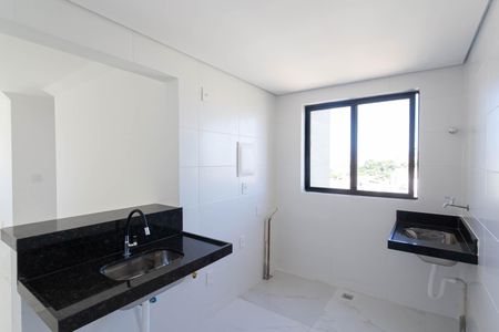 Apartamento à venda com 53m², 2 quartos e 1 vaga Apartamento à venda com 53m², 2 quartos e 1 vagaCozinha e Área de Serviço