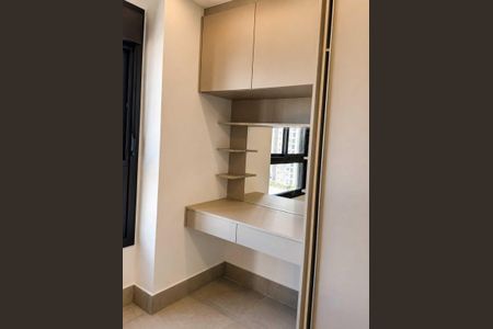 Apartamento à venda com 97m², 3 quartos e 2 vagas Apartamento à venda com 97m², 3 quartos e 2 vagasStudio
