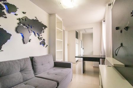 Apartamento para alugar com 2 quartos, 48m² em Pinheirinho, Curitiba